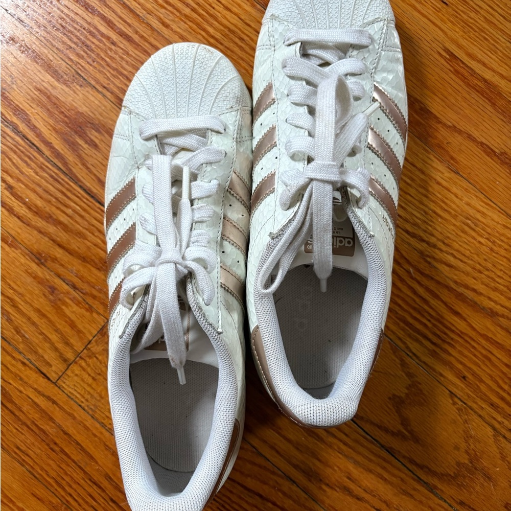 Superstar Adidas Sneakers - Picture 4 of 6